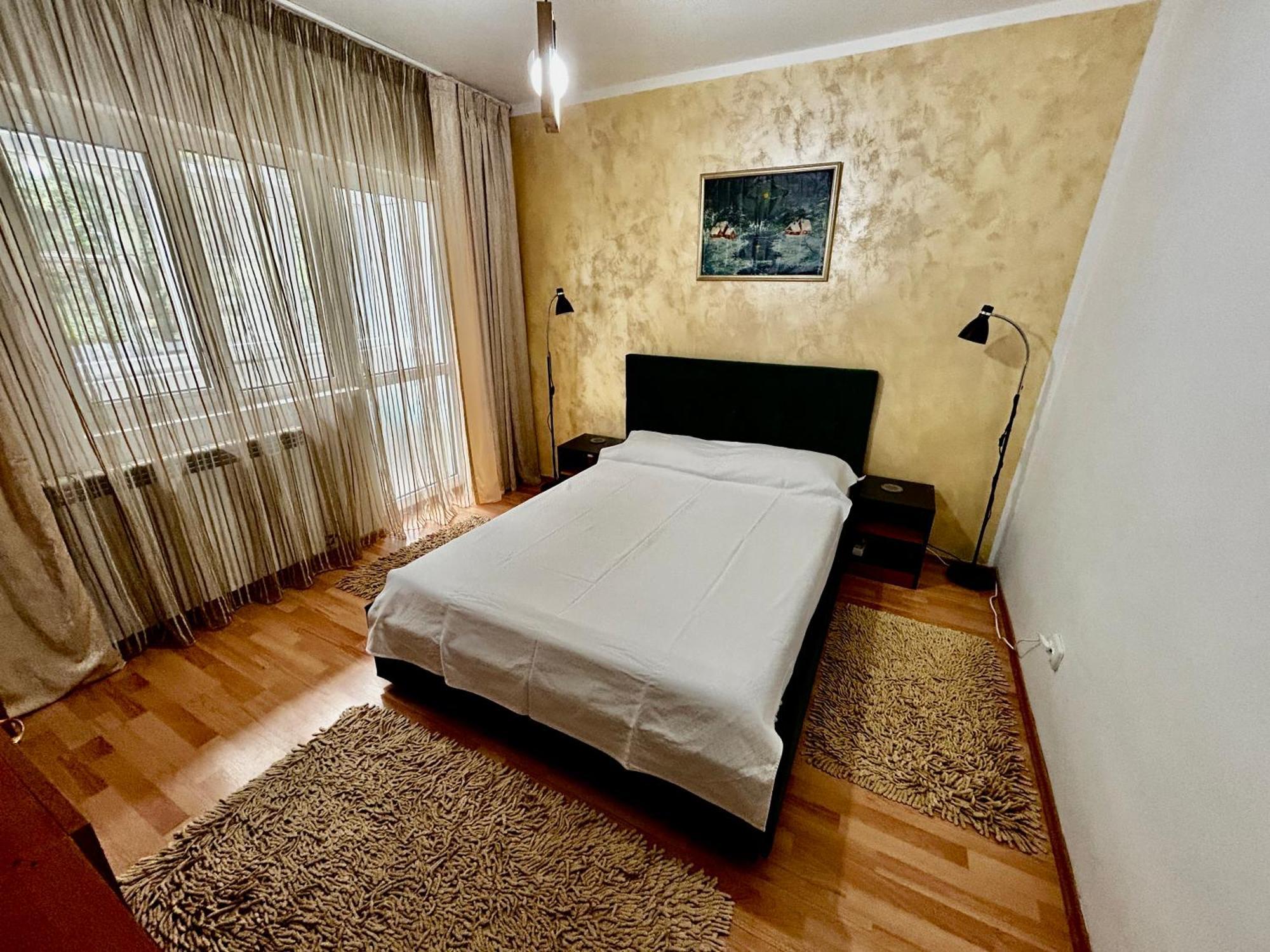 Elina Apartament Drobeta Turnu Severin Exterior foto
